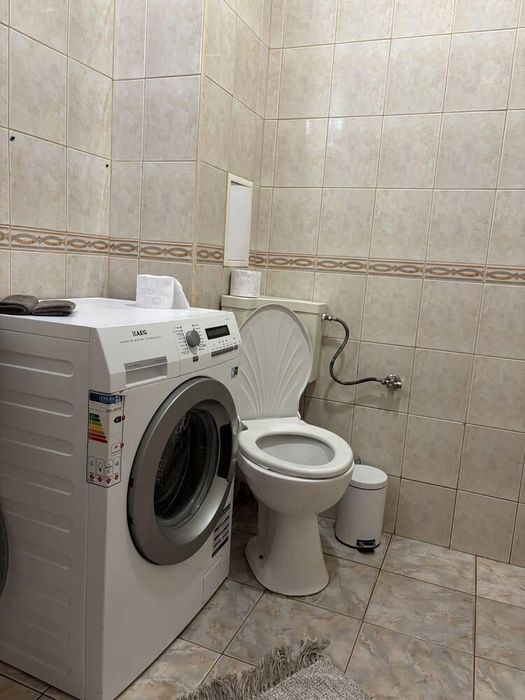 Дава се под наем Двустаен апартамент в Бургас, Меден рудник - зона Г - 60 кв.м за 306 € - Снимка #5