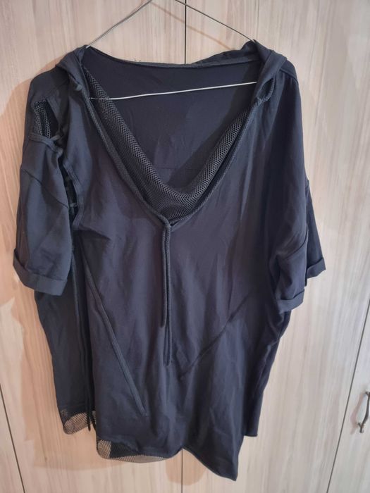 Мъжка спортно елегантна тениска