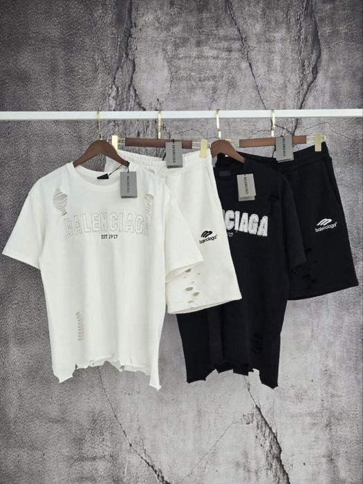 Compleu Balenciaga Calitate TOP