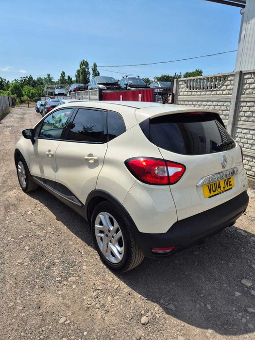 Dezmembram Renault Captur 2014 bara fata /capota motor