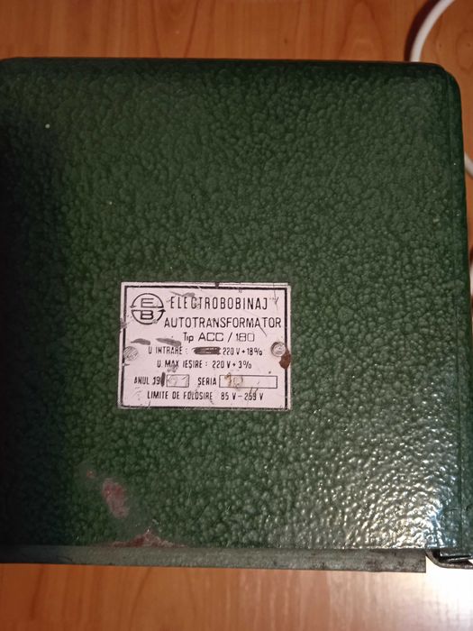 Regulator Stabilizator curent electric tensiune