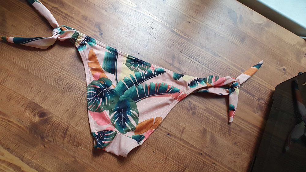 НОВО Долнище на бански OLAIAN - XS и S