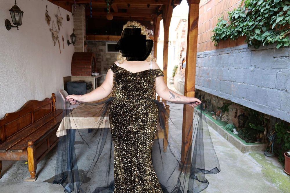 Рокля и костмче офицялни