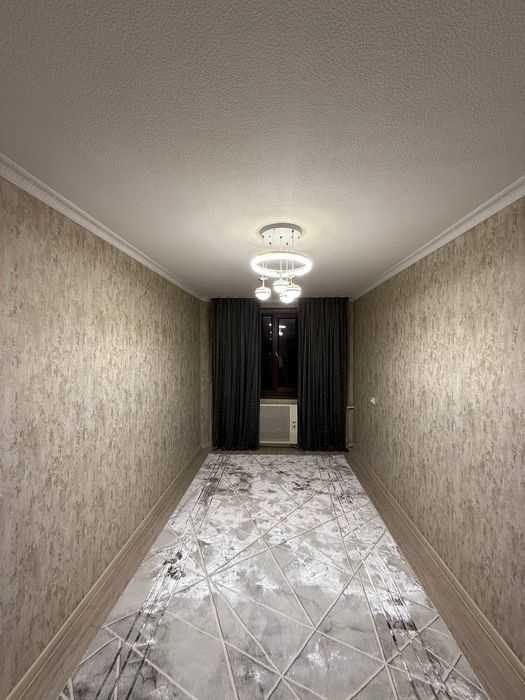 Продаётся с мебелью 4х комнатная квартира на 4-этаже Адрес Микрорайон