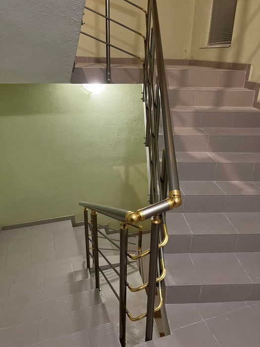 Алуминиеви парапети и огради