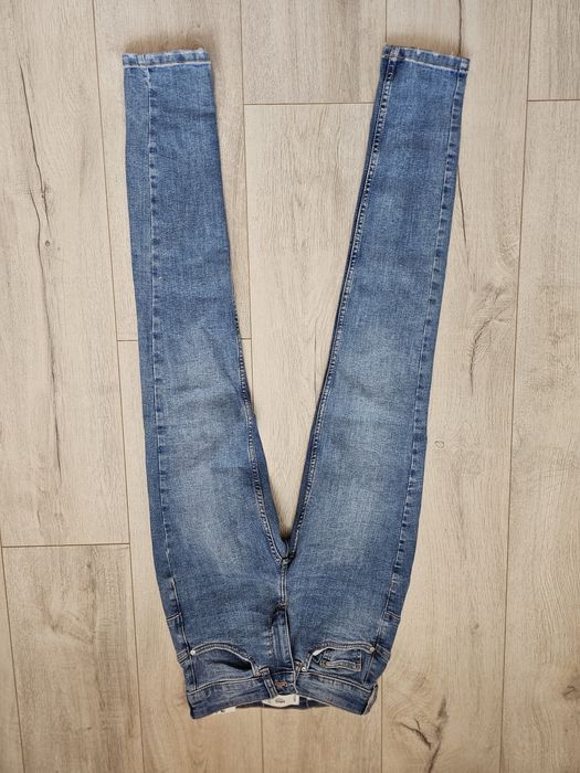 Нови дамски дънки