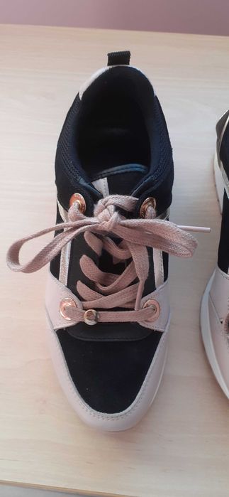 Обувки на Eva Longoria