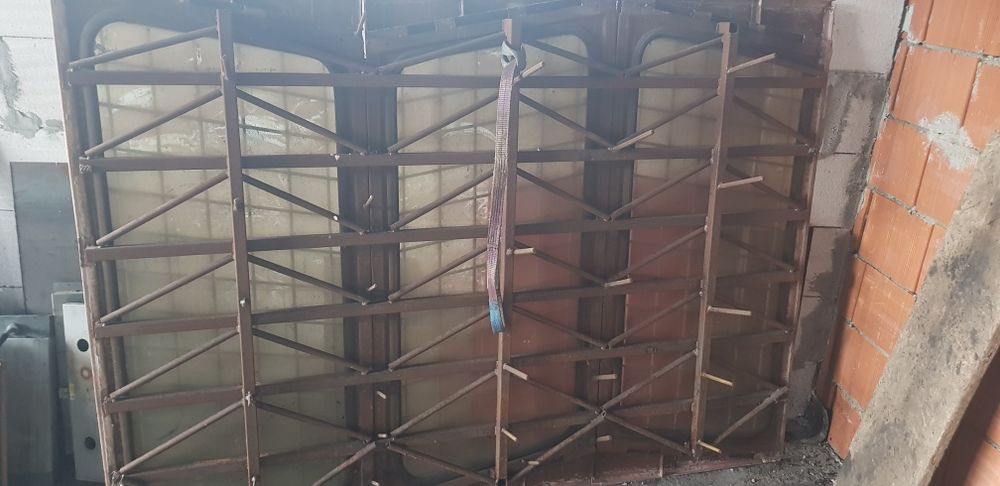 Poarta usa dubla metalica 208x148 + fereastra cu gratii 206x150