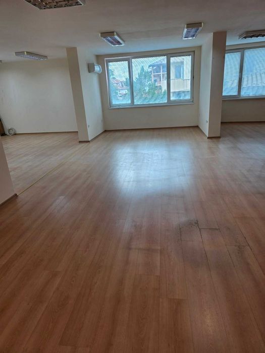 Дава се под наем Офис в София, Горубляне - 105 кв.м за 520 € - Снимка #1