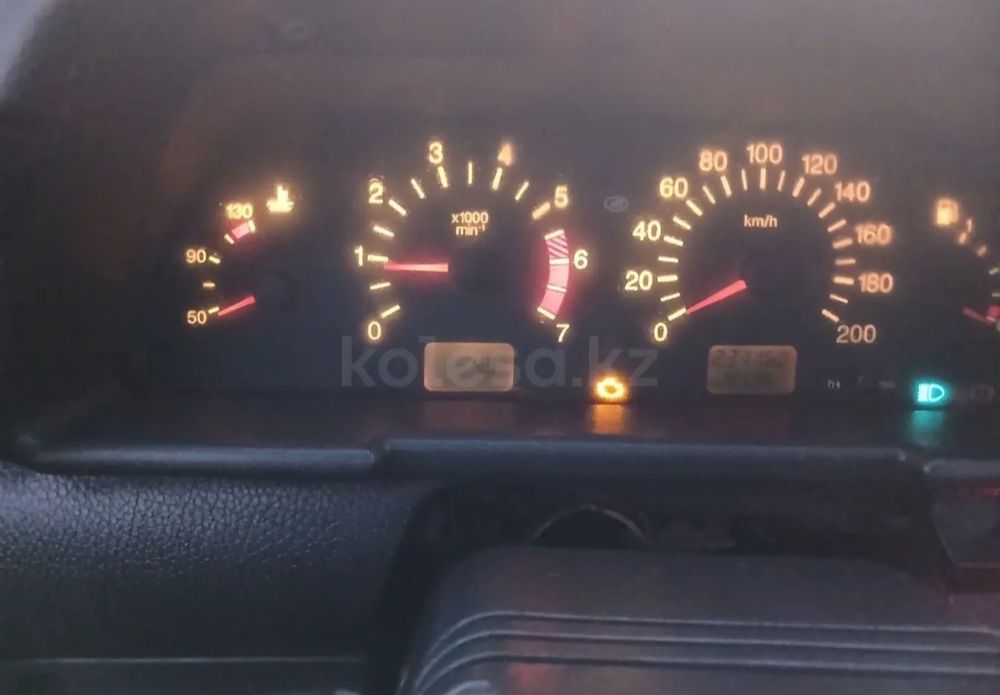 Продам ваз 2110 год выпуска 2003