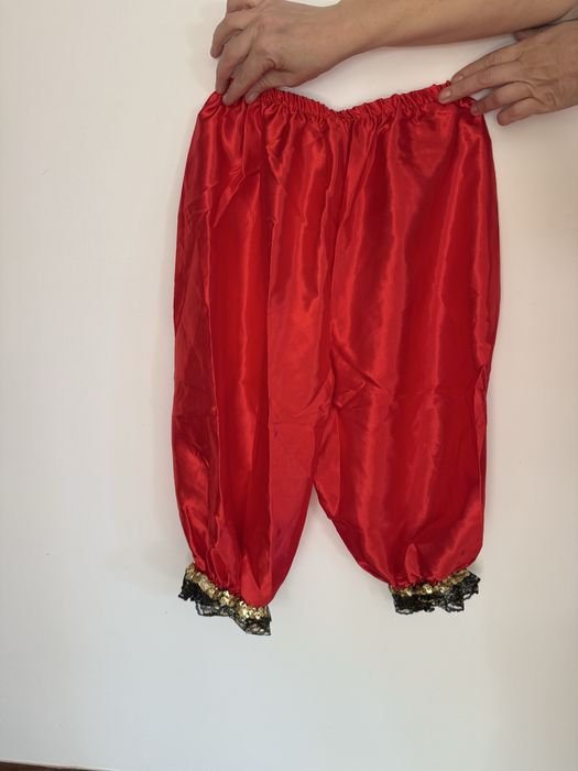 Карнавален костюм за танцът Кан-Кан