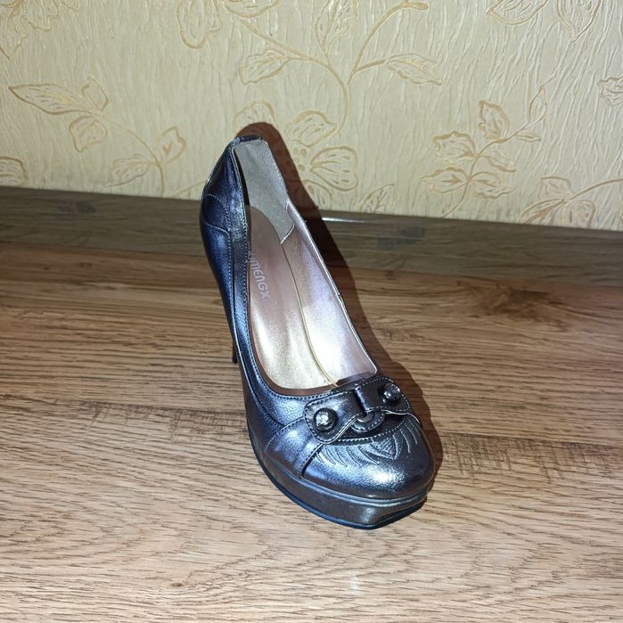 Новые туфли. Новые туфли.