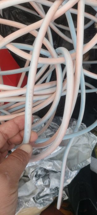 Kabel udelnitel yangi