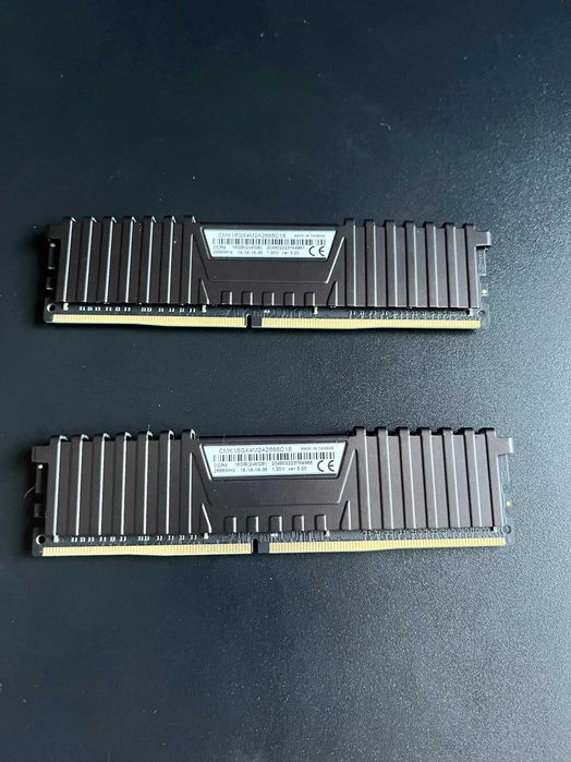 16GB Ram CORSAIR ddr4