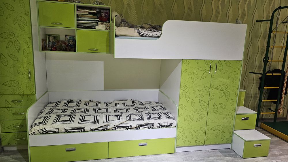 Детская мебель-гарнитур