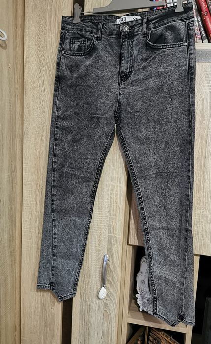 Vand blugi gri skinny