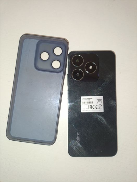 Realme C .. .. .  6 1