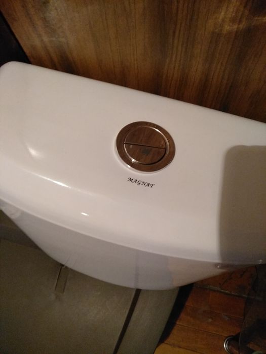 Бачок от унитаза Магнат