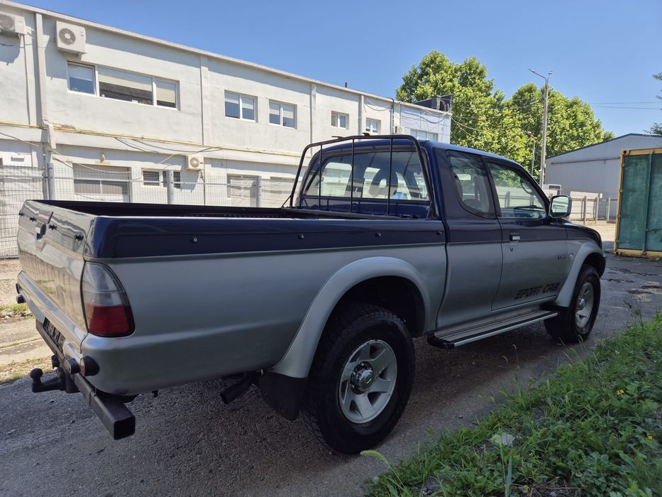 Mitsubishi L200 2004 Benă lungă Aer condiționat