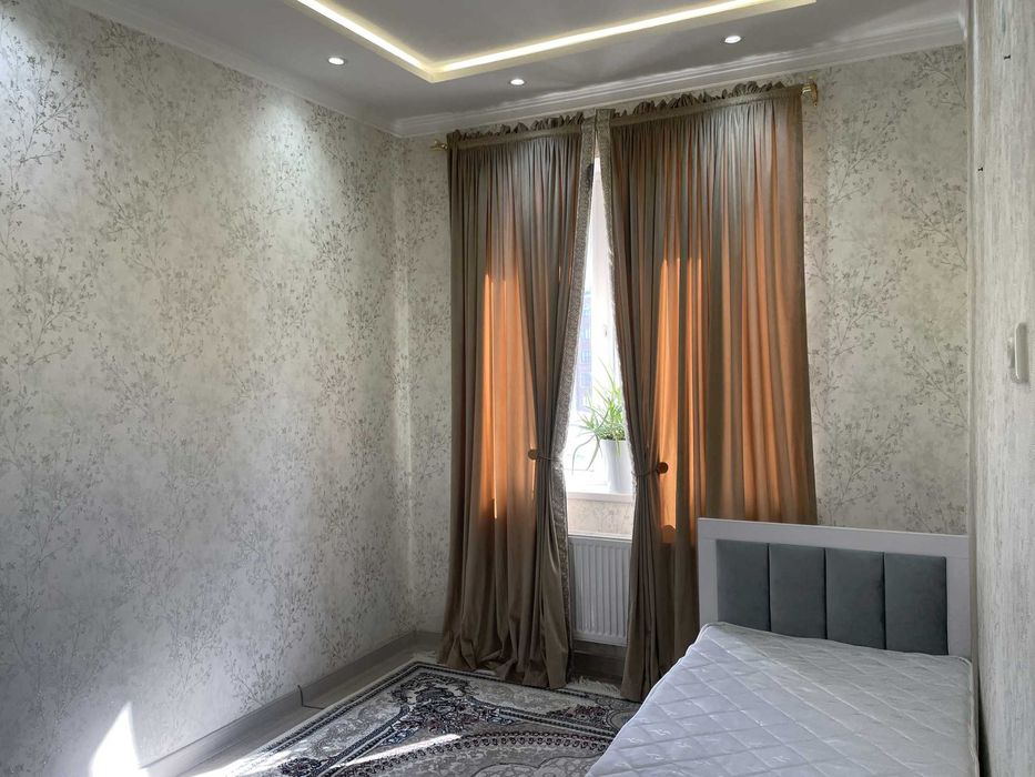 Samarqand sh, Islohot 11, 7-qavat. 76m2. Mo'ljal: Gamma Med klinikasi