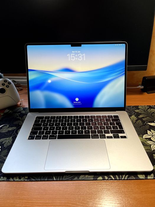 MacBook Air 15 8/512gb