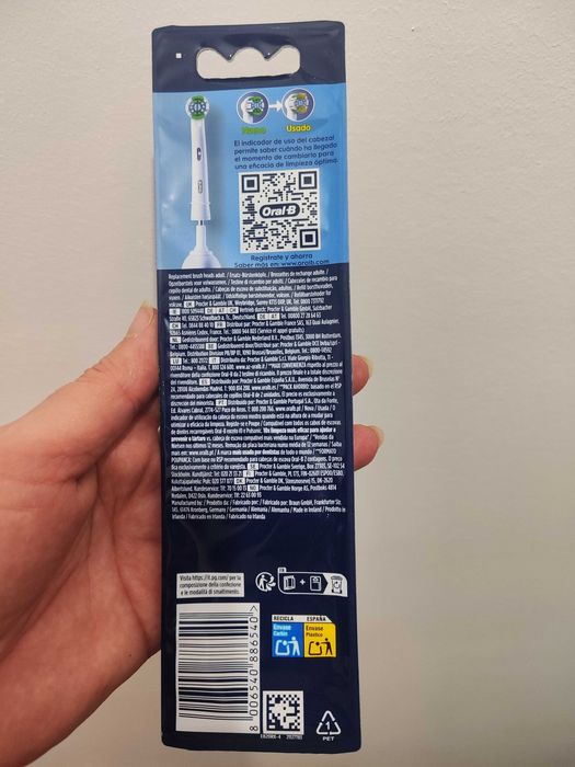 Oral B,rezerve pentru periute