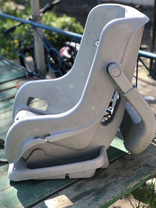 Продам детское автокресло