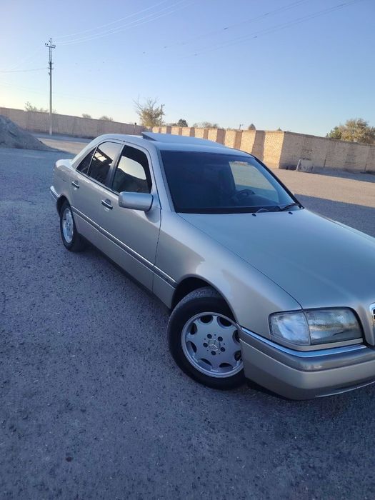 Продается Мерседес бенз