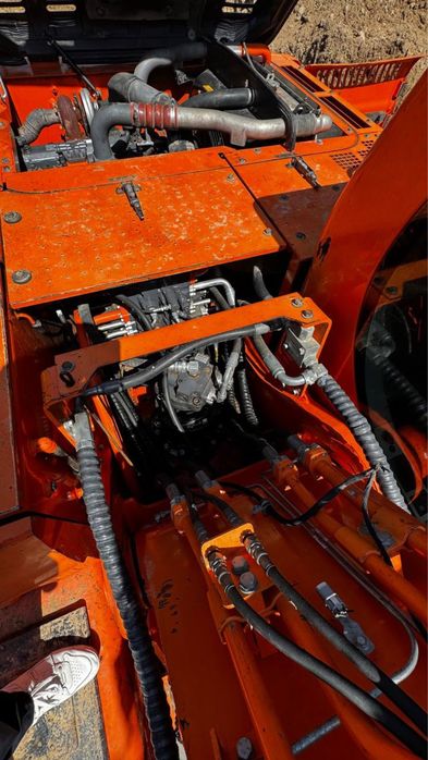 Доссан 225 екскаватор аренда