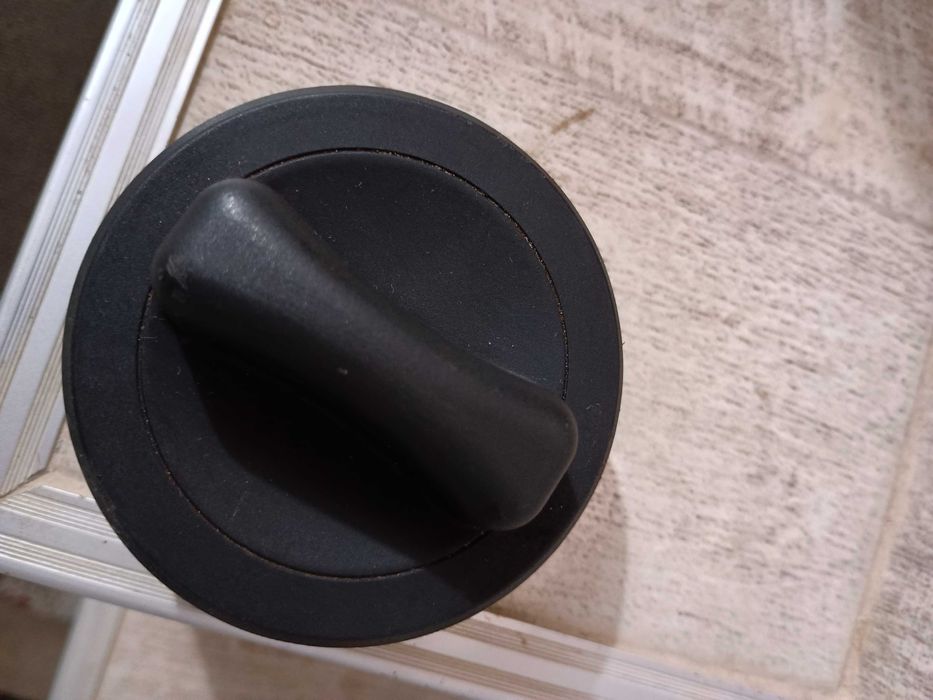 Оригинална капачка за гориво на Мерцедес