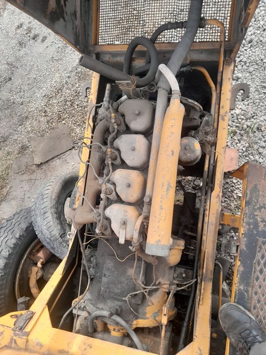 Продам двигатель Zetor 7201,63.