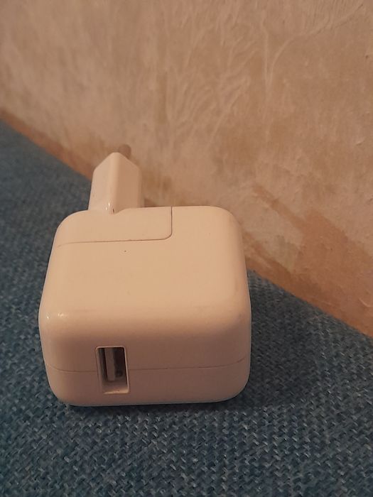 Блокпитания для IPhone