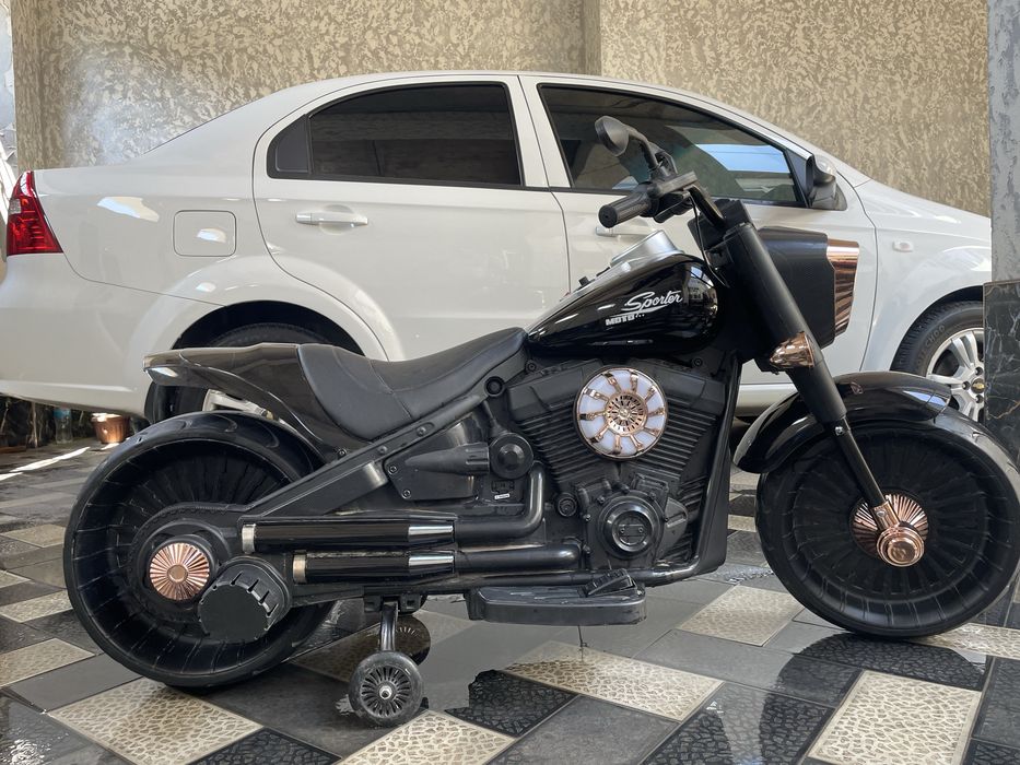 Motosikl detiskiy akumlatrlik ashula etadi (kottasi)
