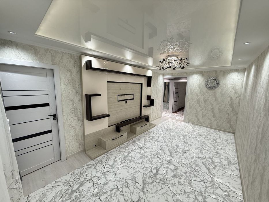 Продаётся 3х комнатная квартира на 4м этаже в 5ти этажном доме.