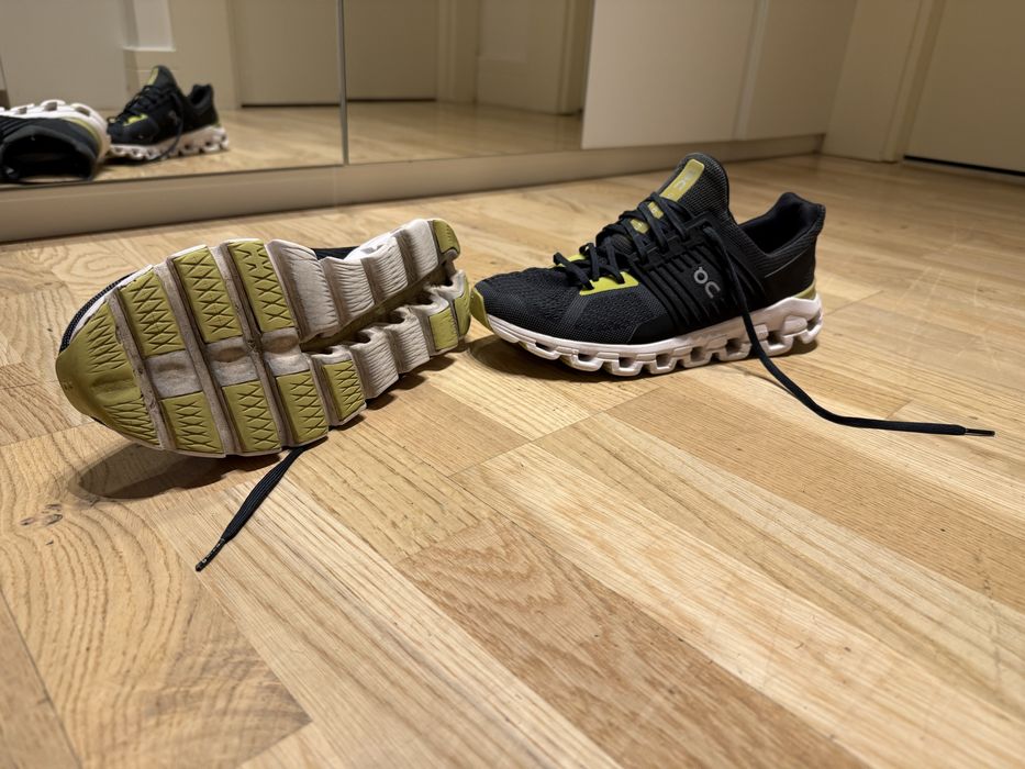 Adidasi ON Cloudswift