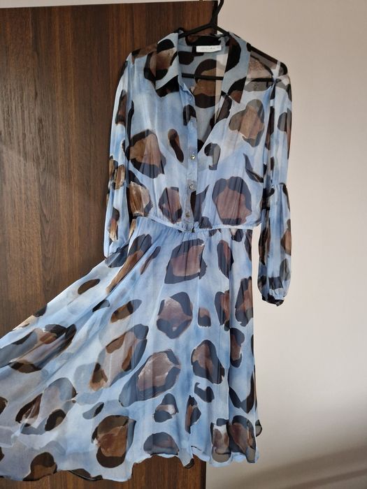 Официална нова рокля