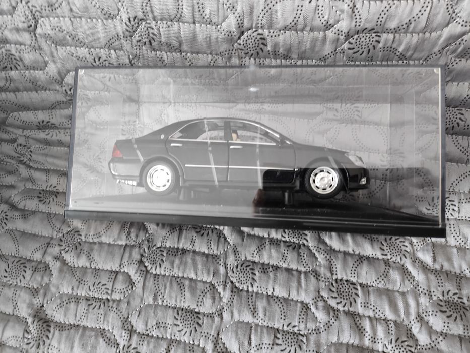 Коллекционная машинка