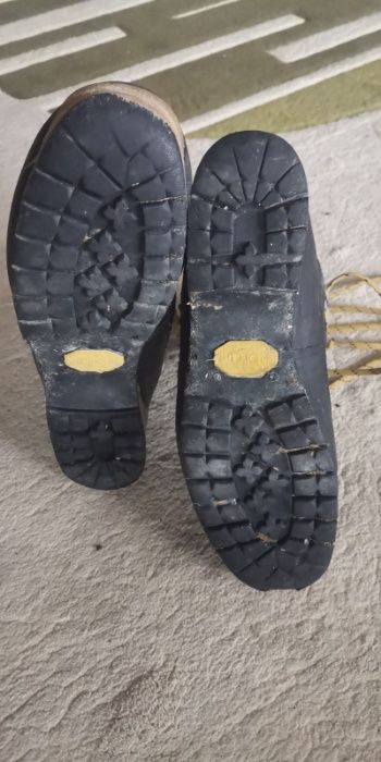 bocanci tehnici alpinism gheata iarna garmont goretex 39