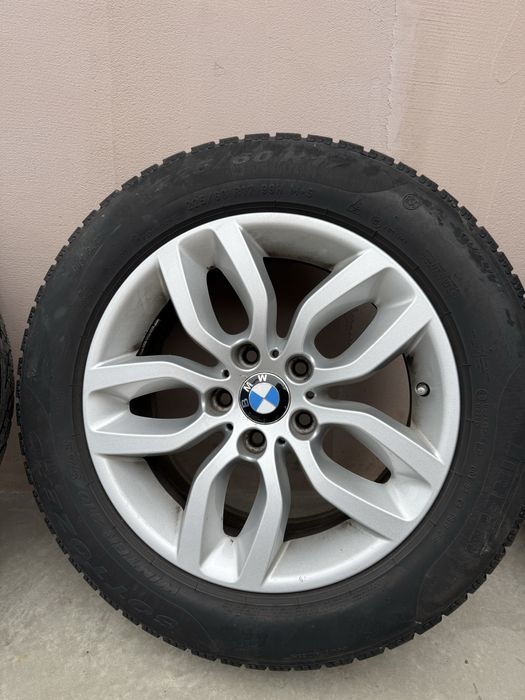 Jante Originale BMW 17 inch Silver Alloy Y-Spoke 225 R17