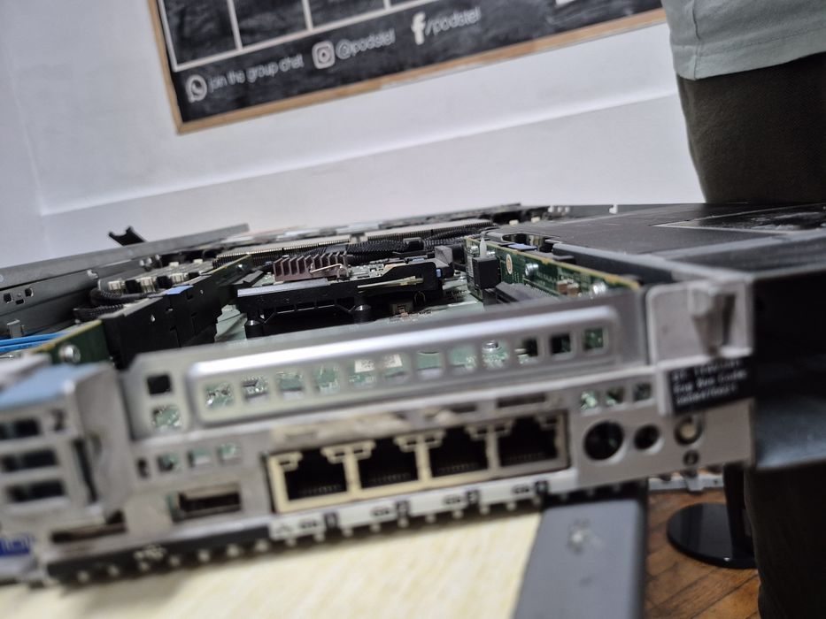 Server Dell PowerEdge R610 96 GB RAM