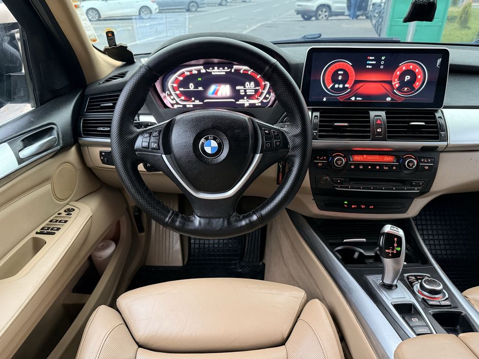 X 5  2013  3.0 d  ceasuri digitale impecabil proprietar