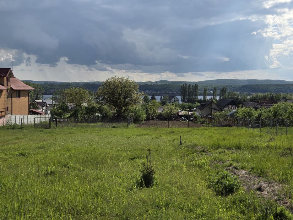 Vand teren intravilan