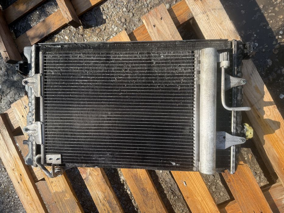 Виден Радиатор перка перки климатичен радиатор VW Polo 9N Seat Ibiza 6L Skoda Fabia 6Q0959455H 6Q0959455J 1J0121253Q 1J0190707F