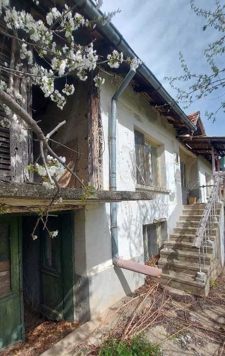 Продава се Къща в с. Владиня, Област Ловеч - 164 кв.м за 110 €/кв.м - Снимка #4