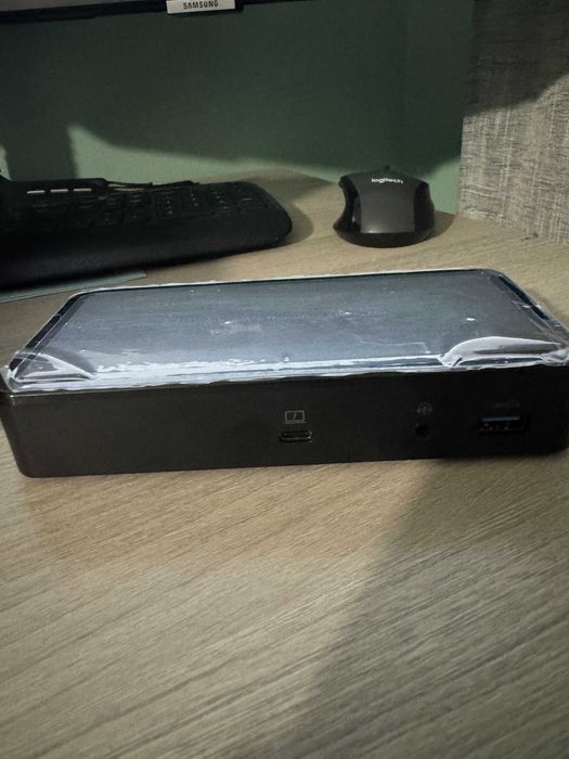 Докинг станция Belkin Thunderbolt 3 Dock Plus, Черен - нова