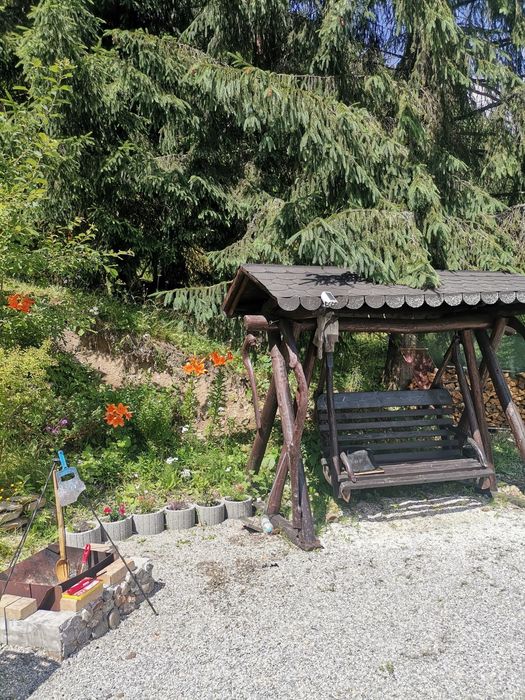 Cabană la munte într-o zona foarte frumoasa și liniștită cu ciubar și