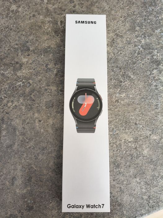 Смарт часовник Samsung Galaxy watch 7