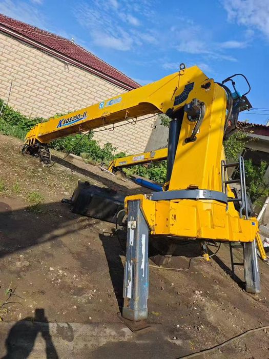 Кму xcmg 8 тонн манипулятор