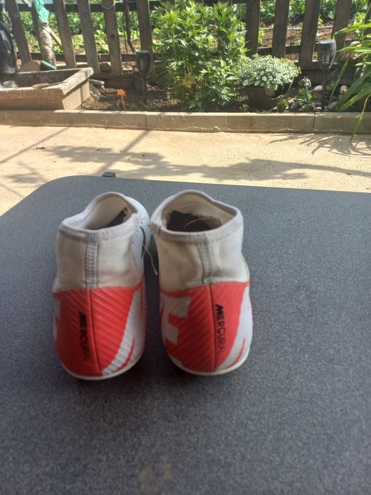 Бутонки Nike Бели/Червени