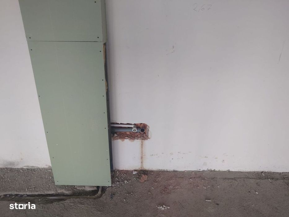 Spatiu birou zona Tractorul